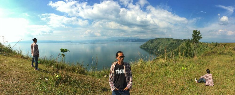 Sehari Menelusuri Pesona Tepi Danau Toba di Balige Tobasa