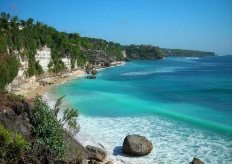 Pantai-pantai yang indah di Kepulauan Natuna