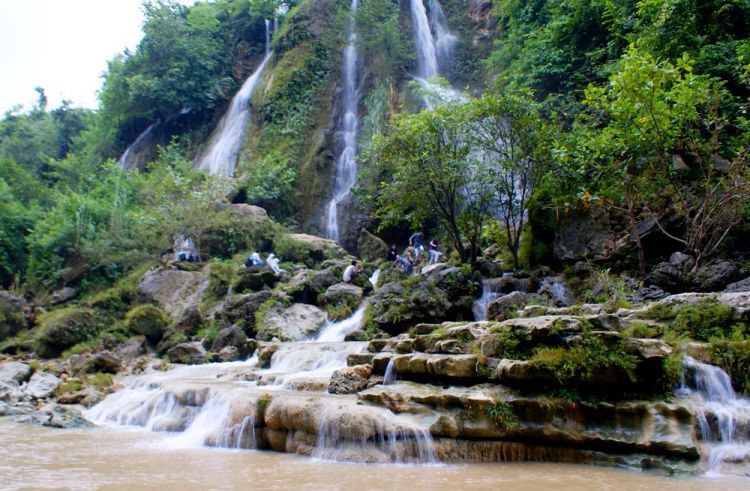 Air terjun yang tidak pernah berhenti mengalir 