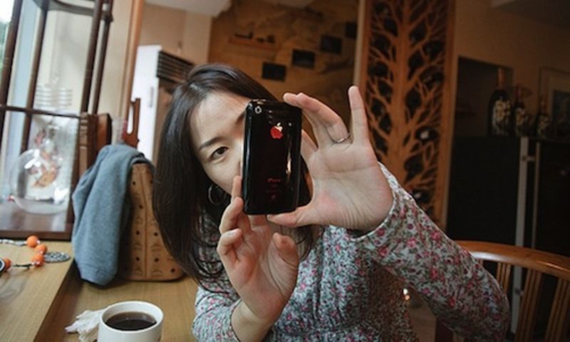 Meski Cuma Pakai Kamera Smartphone, 7 Trik Ini yang Bikin Hasil Fotomu Makin Ciamik