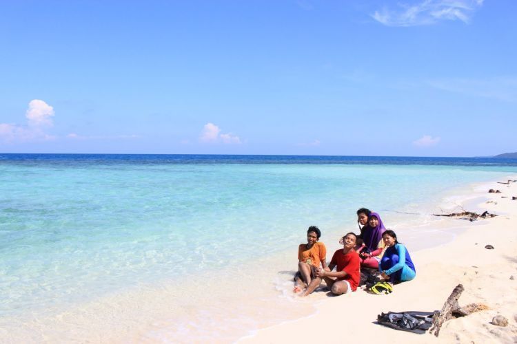 LIburan sama artinya dengan mencari pengalaman baru