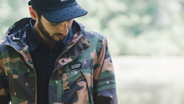 9 Bukti Bahwa Gaya Army Look Membuatmu Terlihat Tangguh Sekaligus Modis