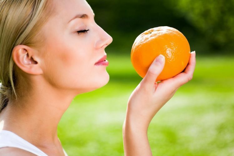 Buah-buahan citrus tak baik dikonsumsi malam hari