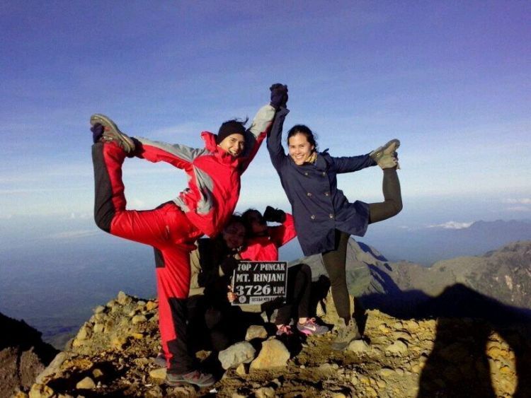 Rinjani. Mengabadikan cinta di puncak abadi