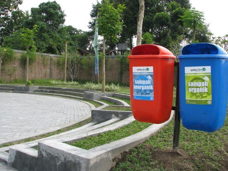Pemilahan sampah