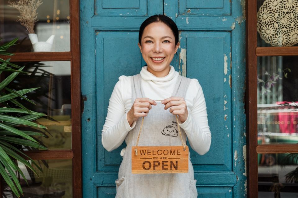 Tak Perlu Ragu atau Malu untuk Melanjutkan Usaha Orang Tuamu. Selagi Halal, Kenapa Tidak?
