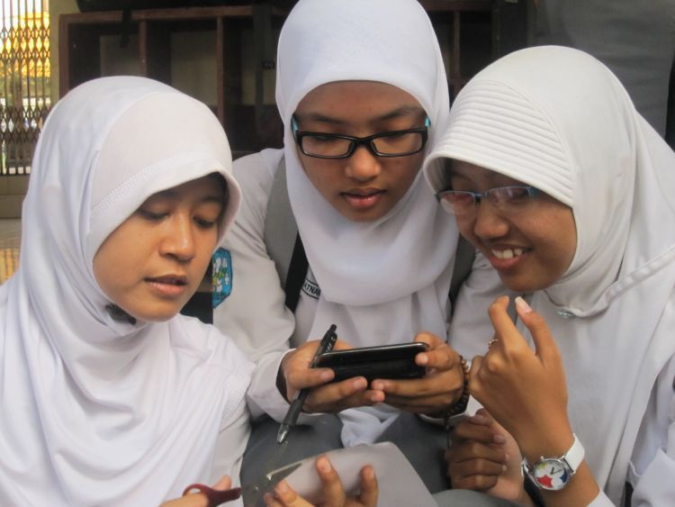 8 Tips Hemat Pulsa Internet Buat Kamu Golongan Kaum Berkantung Mepet 16 Set data limit buat tahu aplikasi mana yang harus lebih jarang dibuka