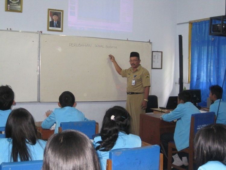 Hargai gurumu dan juga dirimu sendiri