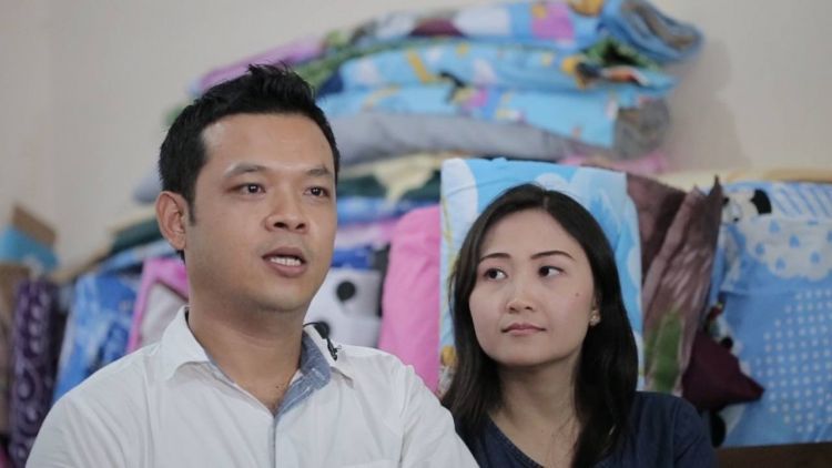 5 Kisah yang Menjadi Bukti Bahwa Rezeki Takkan Bersembunyi, Jika Kamu Terus Mencari 7 Dedy dan istrinya, Dhani