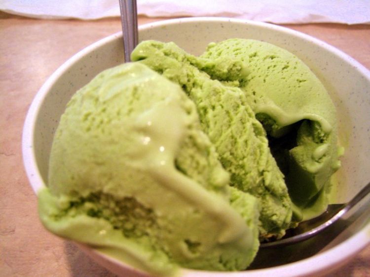 Green tea ice cream