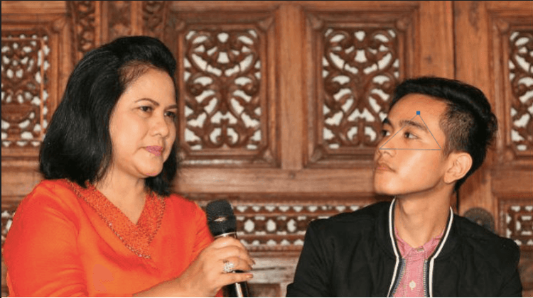 Gestur tubuh Gibran 