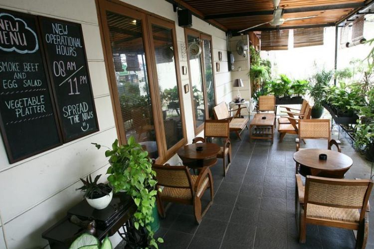 bisa di teras rumah