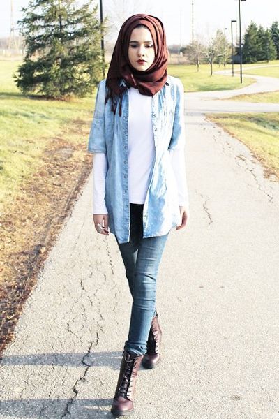 Berhijab dengan lengan pendek