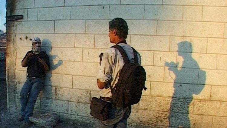 Mengabadikan perang dalam sebuah foto