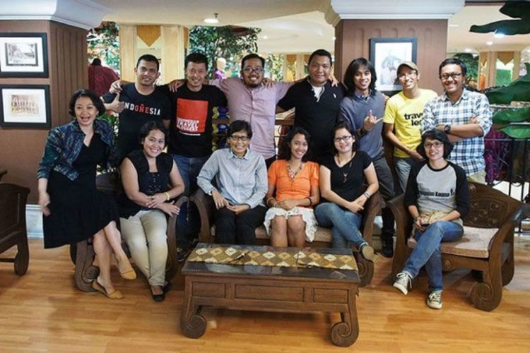 8 Alasan Kenapa Kamu yang Gemar Traveling Harus Menuliskan Kisah Perjalananmu di Blog 14 Kopi darat Travel Blogger Indonesia