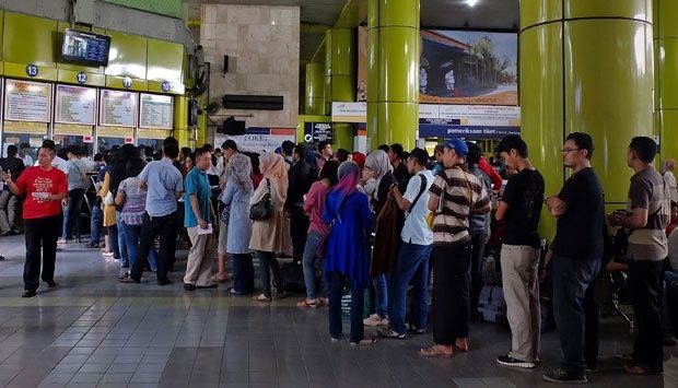 Antri mudik