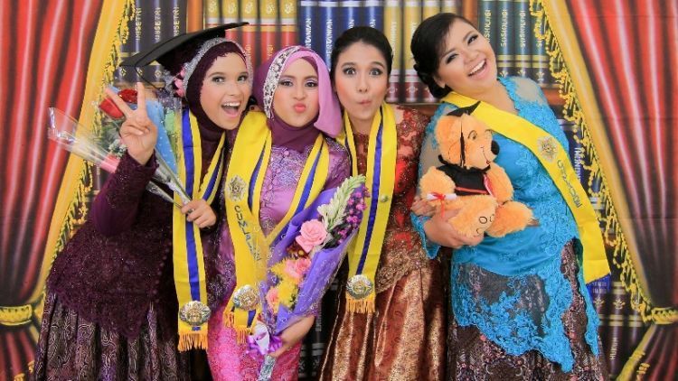 8 Keuntungan yang Akan Kamu Dapatkan Jika Tak Terlalu Memilih-milih Pekerjaan Setelah Lulus Kuliah