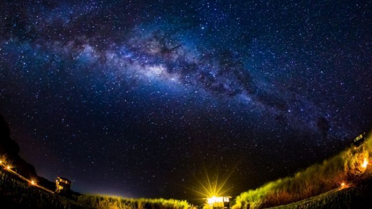 Hal-Hal Menakjubkan Tentang Angkasa yang Akan Mengubahmu Menjadi Seorang “Sky-Lover”