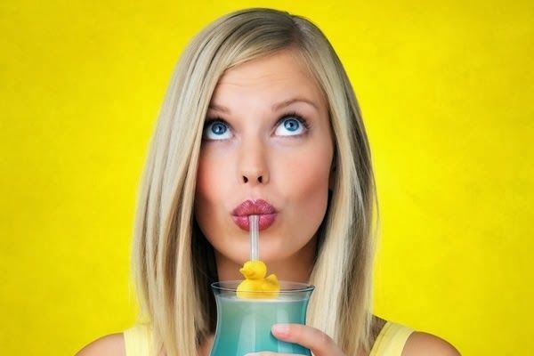 Ssst… Dengan 8 Tips Ini Kamu Bisa Membuat Bibirmu Tampak Wah!