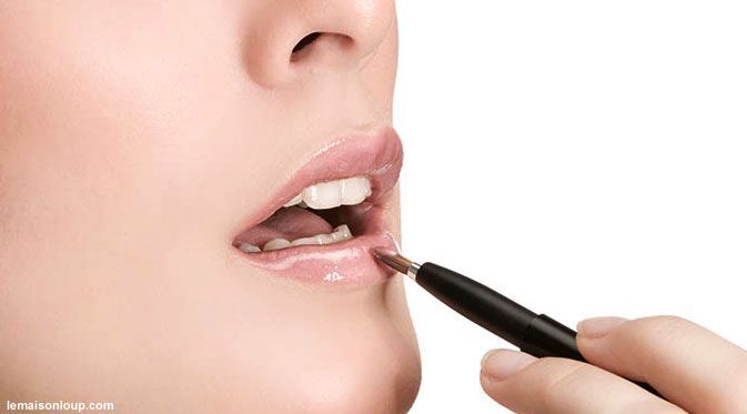 Ssst… Dengan 8 Tips Ini Kamu Bisa Membuat Bibirmu Tampak Wah!