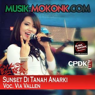 Di Balik Kesan Norak, Ada Banyak Alasan Tersembunyi yang Membuat Kamu Tetap Suka Dengan Musik Dangdut 23 Ada versi dangdutnya lho
