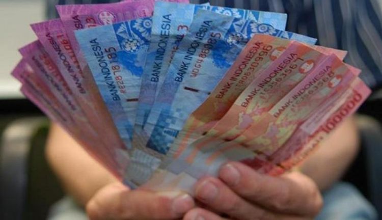Hindari uang pecahan besar