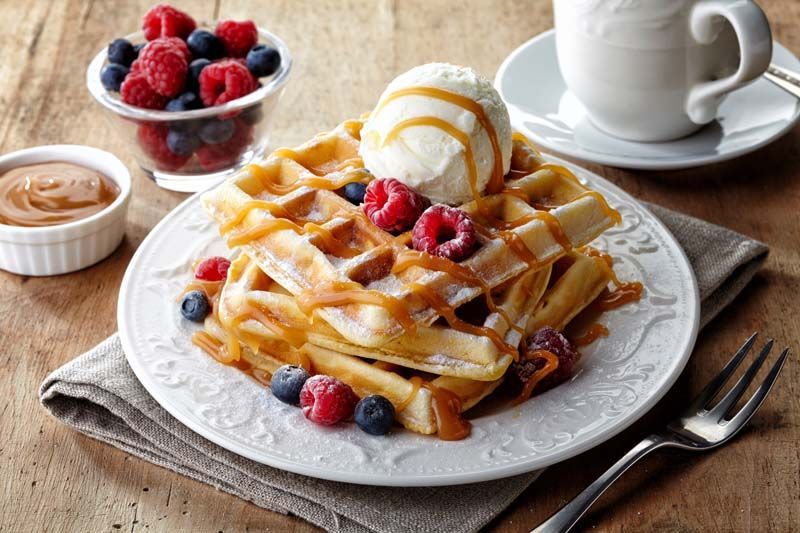 Pengen Bikin Waffle Seenak di Kafe? 6 Resep Ini Bisa Kok Kamu Buat Sendiri