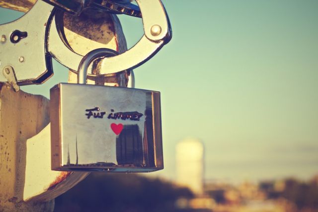 german-love-padlock-large