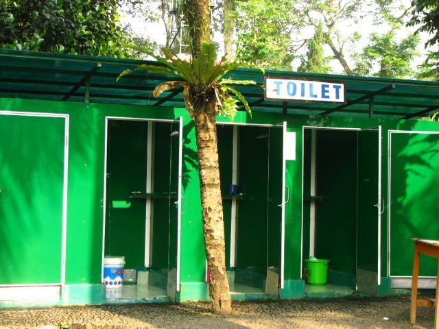 Fasilitas Toilet Di Objek Wisata Lolai