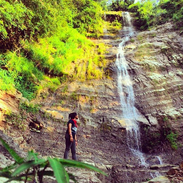 Grojogan Kali Bulan yang sejuk dan menenangkan. Foto IG: @adyssal_adventure