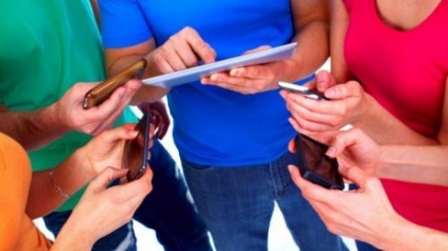 Bijaklah menggunakan broadcast message untuk sesuatu yang penting