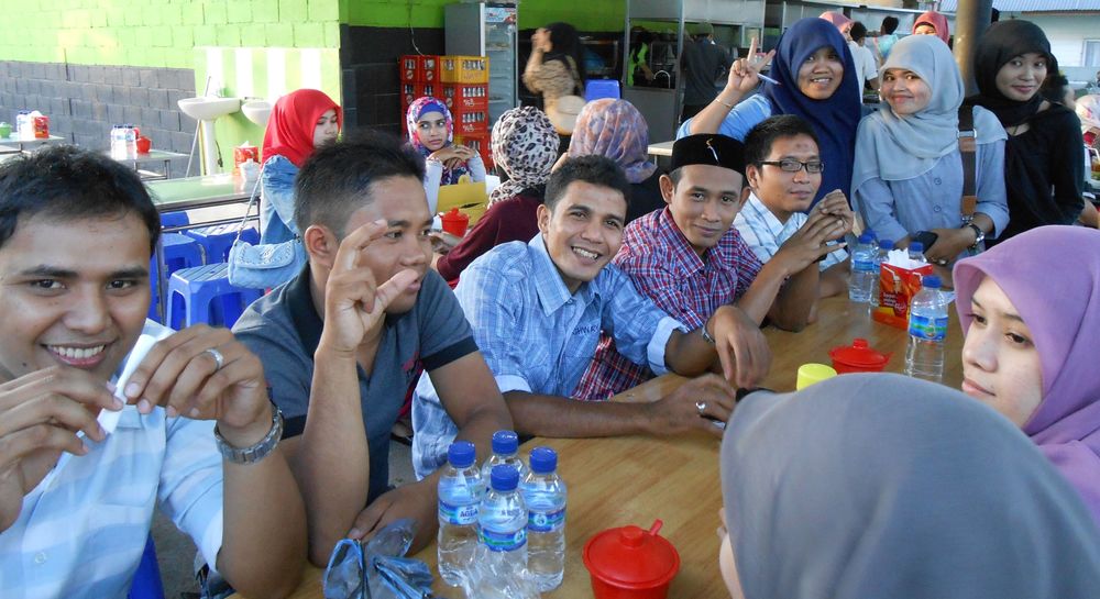 Ingin Melaksanakan Buka Puasa Bersama Lebih Bermakna? Begini Nih Caranya?