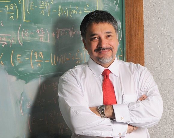 Profesor Joel Saavedra