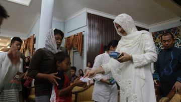 Bermacam-macam Orang yang Akan Kamu Temui Di Hari Raya Idul Fitri. Siap-siap, Ya!