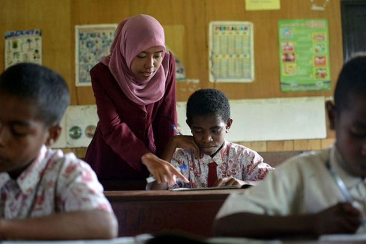 “Kalau Naik Kelas Nanti, Aku Masih Boleh ‘Kan Diajar Ibu? Aku Sayang Ibu Guru.”