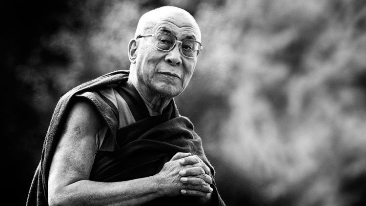 Kutipan Mengispirasi tentang Kebahagiaan oleh Dalai Lama