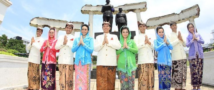 13 Pengalaman Arek-Arek Suroboyo yang Selalu Manis Dikenang Sampai Nanti