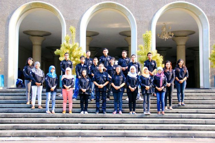 Empati anak UGM sudah teruji lewat berbagai kegiatan kemahasiswaan (Kredit: Tara Arani Faza)