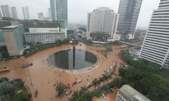 Kampung Pulo Memang Butuh Direlokasi