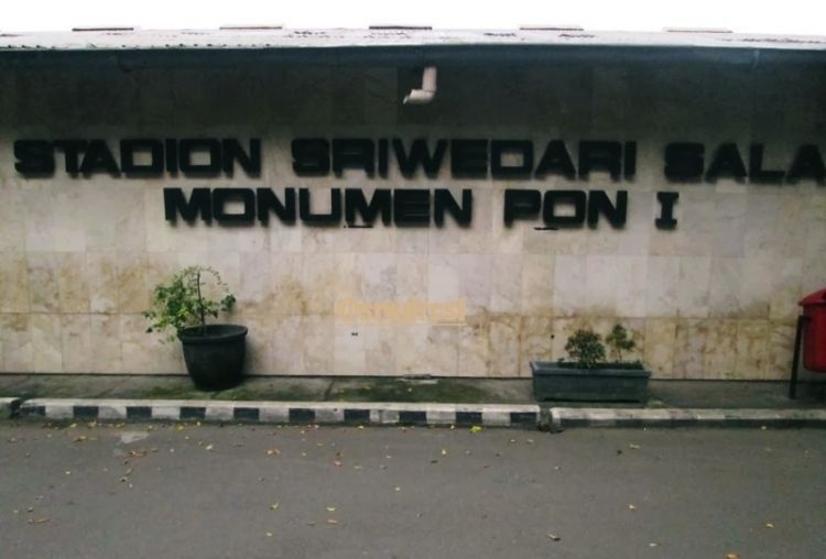 Stadion Sriwedari