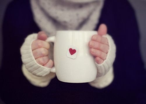 idealisme cinta