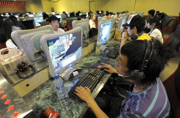Hey, Generasi 90an! Masih Ingat Gak Ketika Mengakses Internet Belum Semudah Sekarang? 22 Selalu penuh