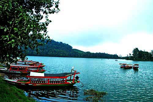 Danau Situ Patenggang