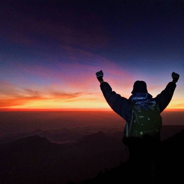 Butuh waktu untuk sebuah pengalaman dan Butuh tenaga untuk sebuah perjalanan