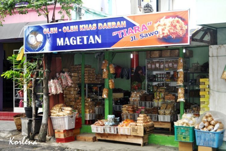 Jangan lupa beli oleh-oleh