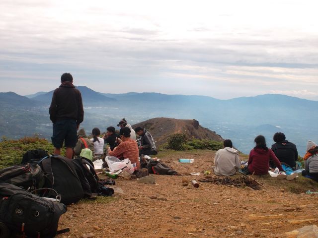 Mendaki Gunung Sinabung