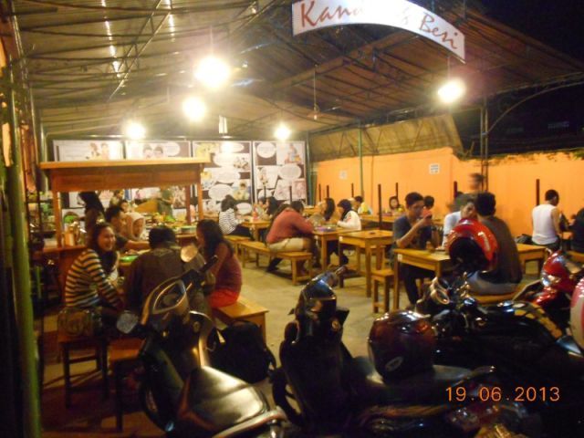 Angkringan Kandang Besi