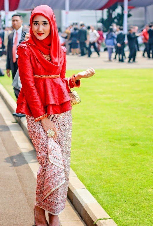 peplum bikin tubuh berisi