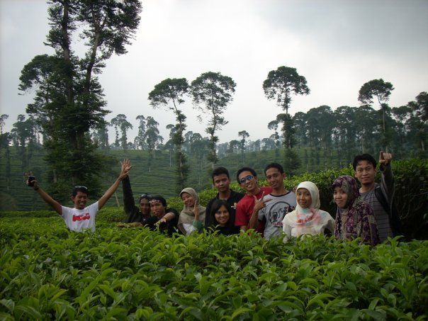 Nikmatnya pergi bersamaan