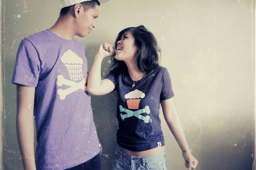 Tawa dan konsistensi tinggi adalah kesederhanaan dari cinta sejati